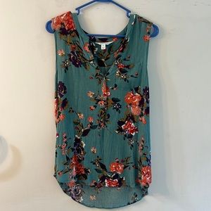 Market & Spruce crinkle tank